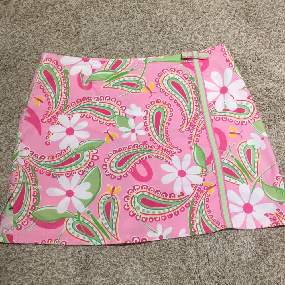 Lilly Pulitzer white label skort.